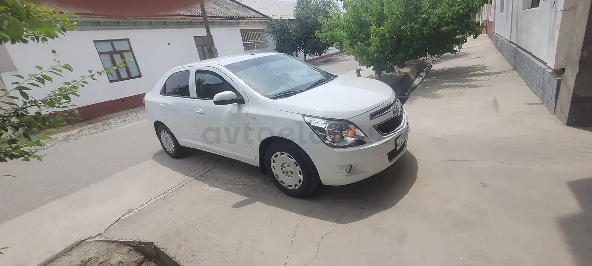 Chevrolet Cobalt,  2 позиция
