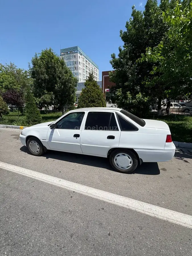 Chevrolet Nexia 2,  3 позиция DOHC