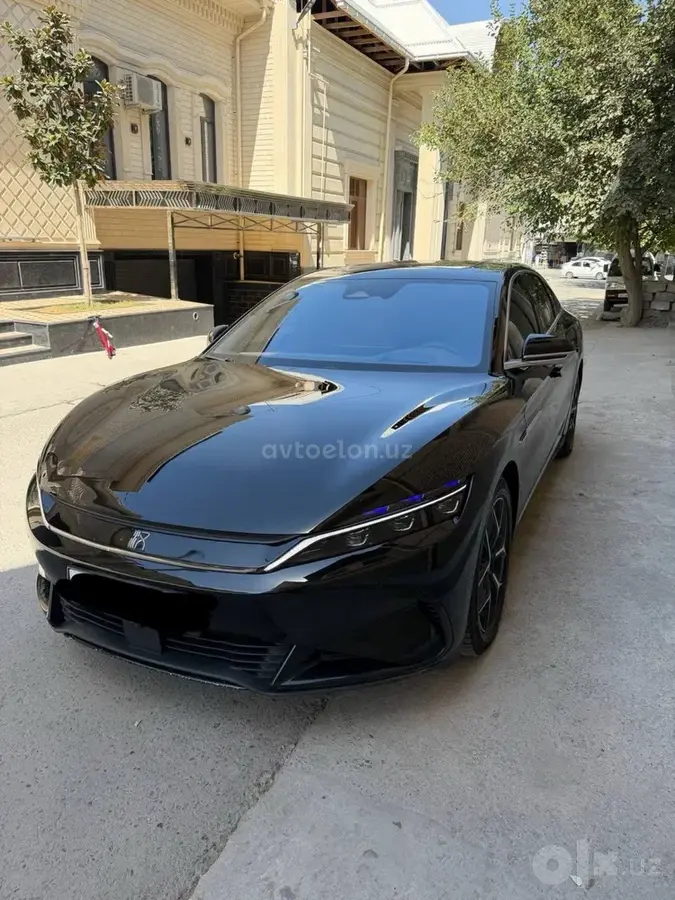 BYD Han EV
