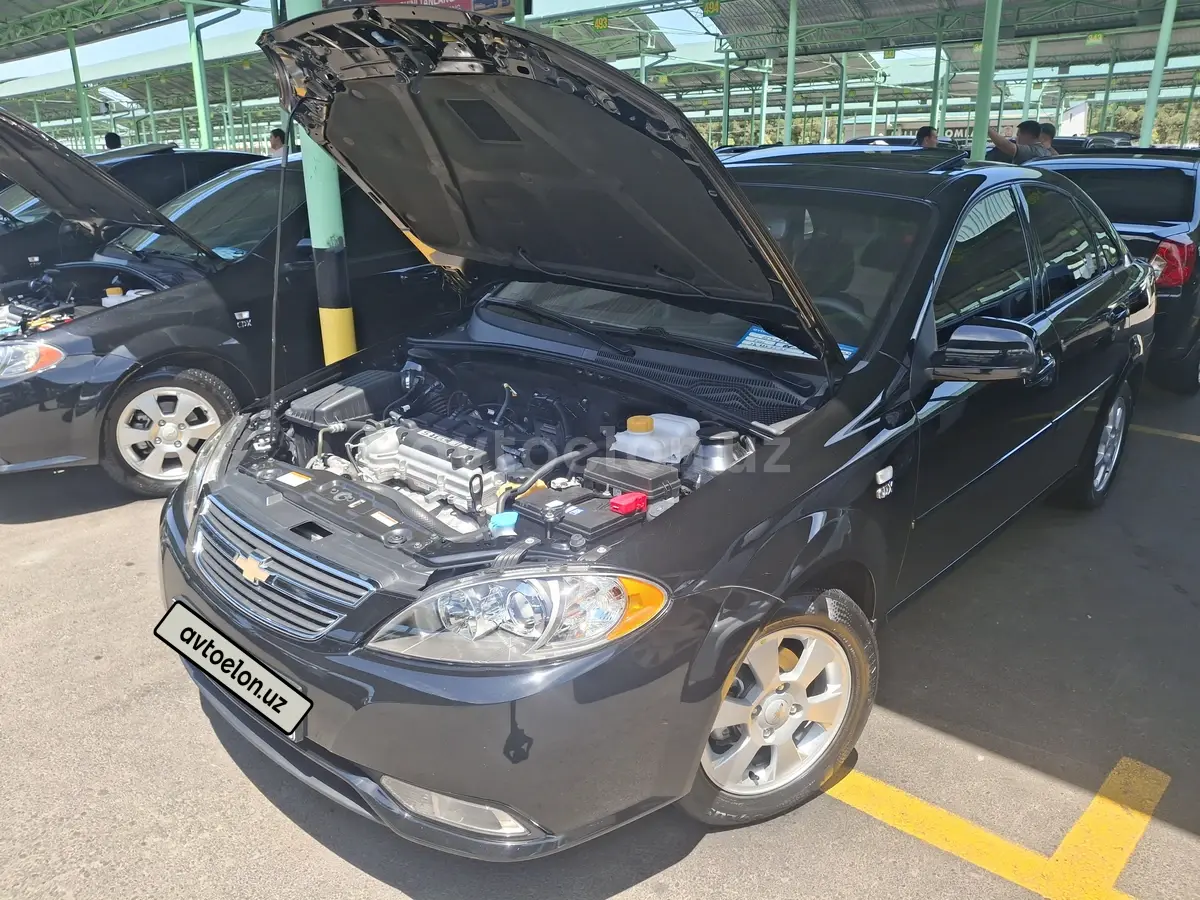 Chevrolet Gentra,  3 позиция