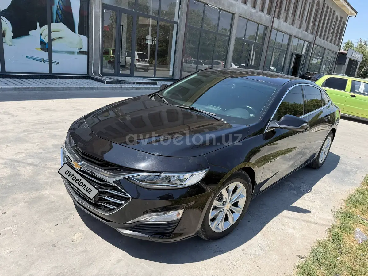 Chevrolet Malibu 2