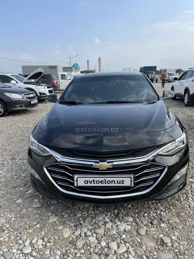 Chevrolet Malibu 2
