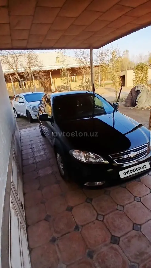 Chevrolet Gentra,  2 позиция