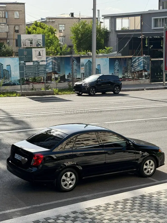 Chevrolet Lacetti,  3 позиция