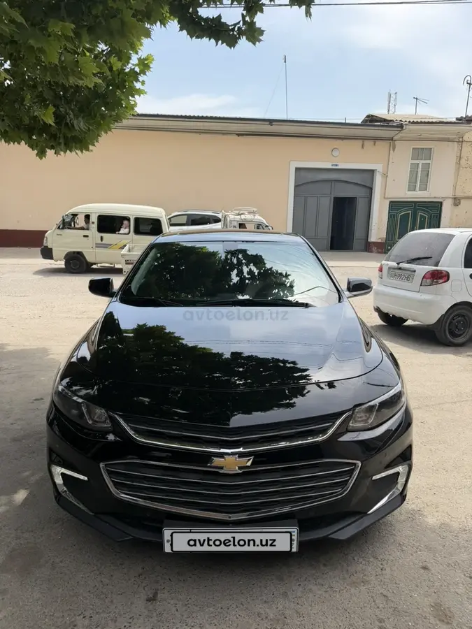 Chevrolet Malibu 2
