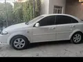 Белый Chevrolet Gentra, 3 позиция 2022 года, КПП Автомат, в Джизак за 11 200 y.e. id7530106