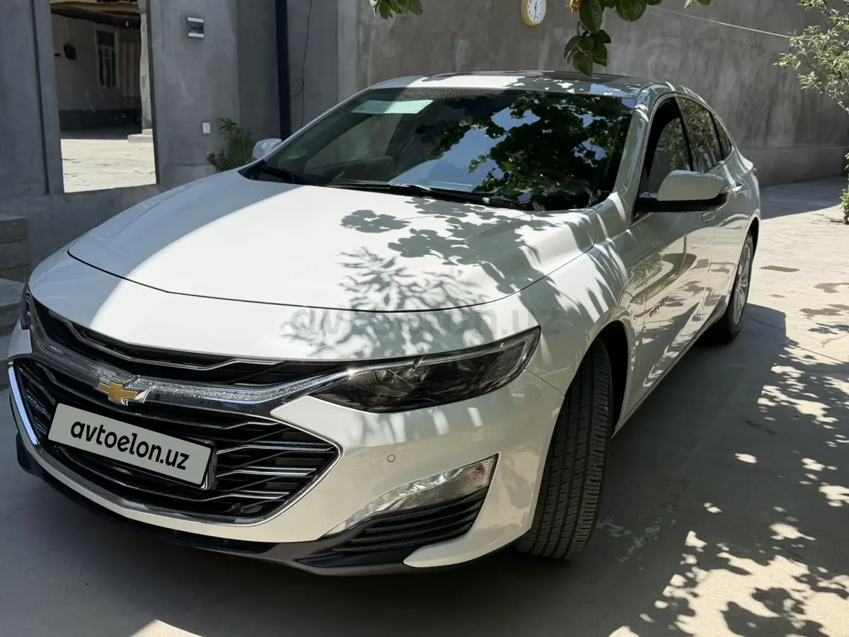 Chevrolet Malibu 2