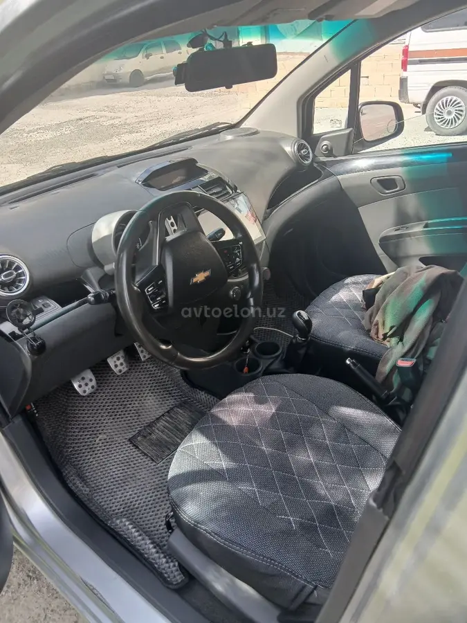 Chevrolet Spark,  3 позиция