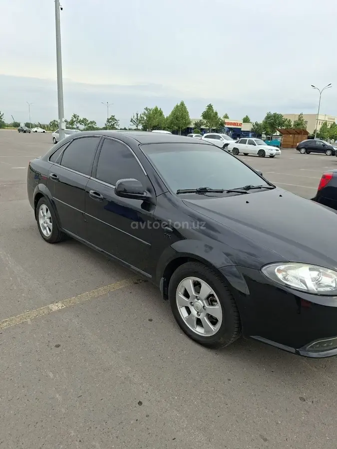 Chevrolet Gentra,  3 позиция