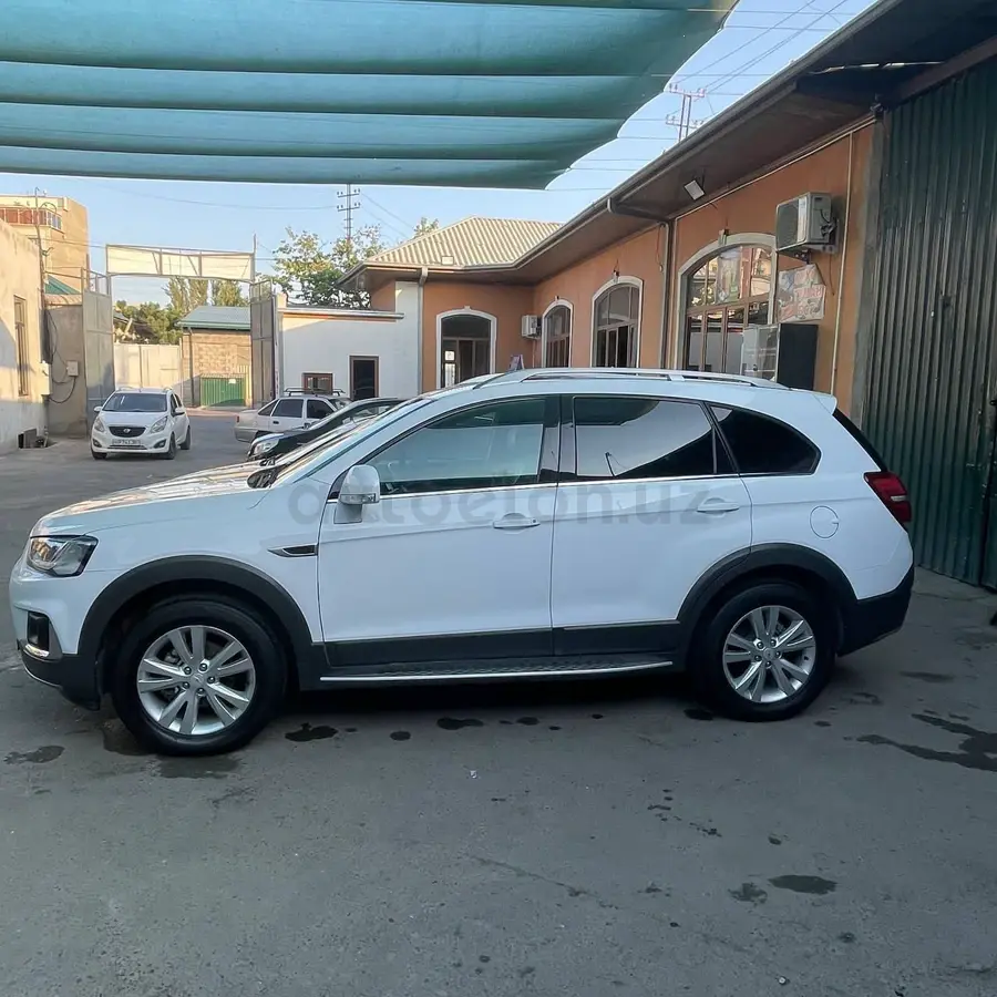 Chevrolet Captiva,  4 позиция