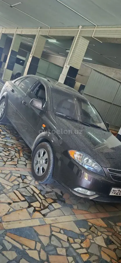 Chevrolet Gentra,  3 позиция