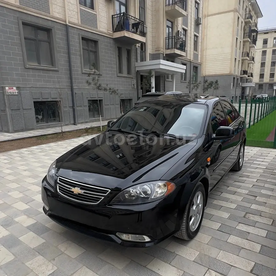 Chevrolet Gentra,  3 позиция