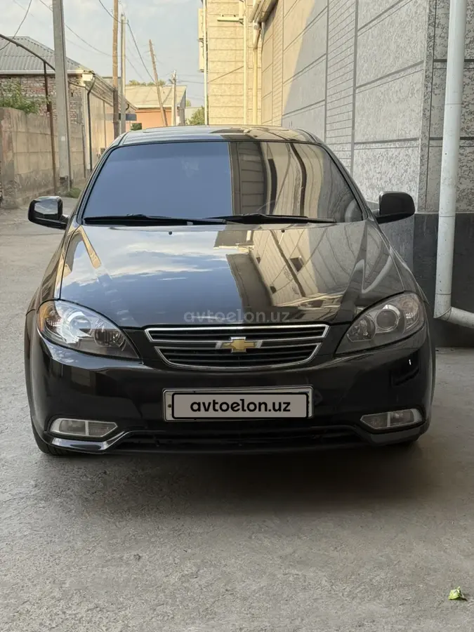 Chevrolet Gentra,  3 позиция