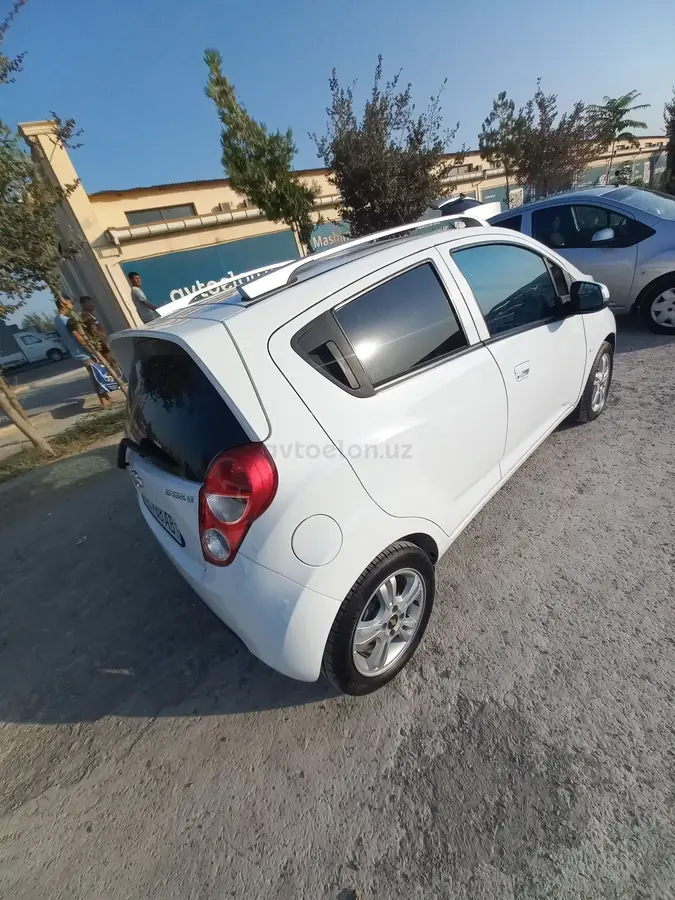 Chevrolet Spark,  4 позиция