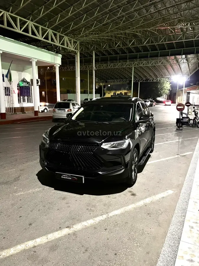 Chevrolet Tracker 2