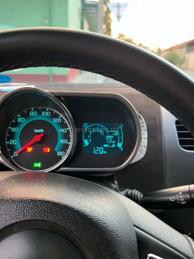 Chevrolet Spark,  3 позиция