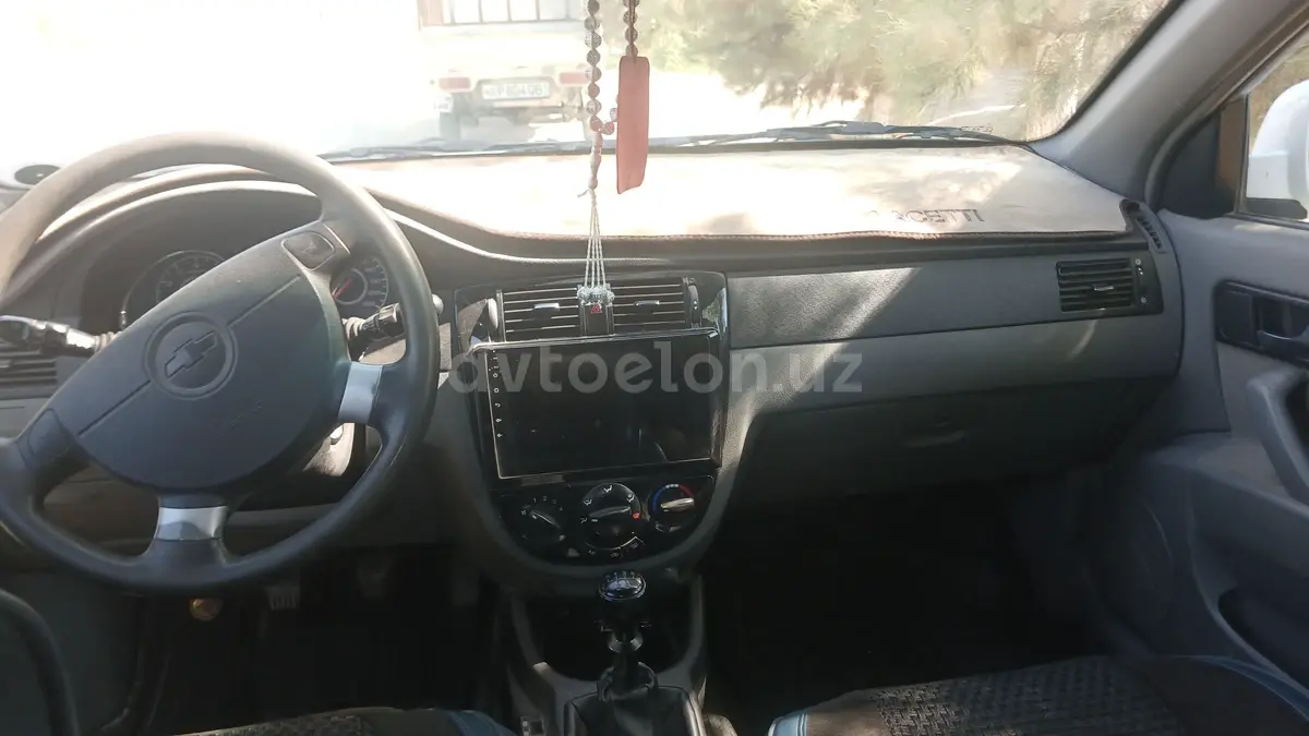 Chevrolet Gentra,  2 позиция