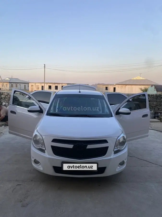 Chevrolet Cobalt,  2 позиция