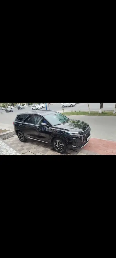 Dong Feng Fengon 508 EVR