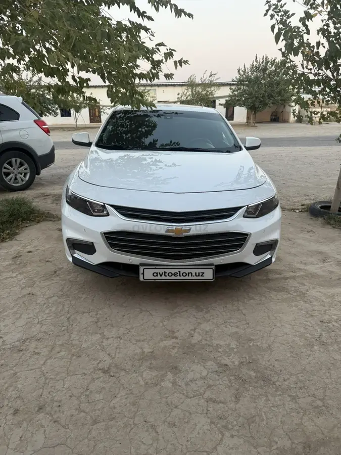 Chevrolet Malibu 2
