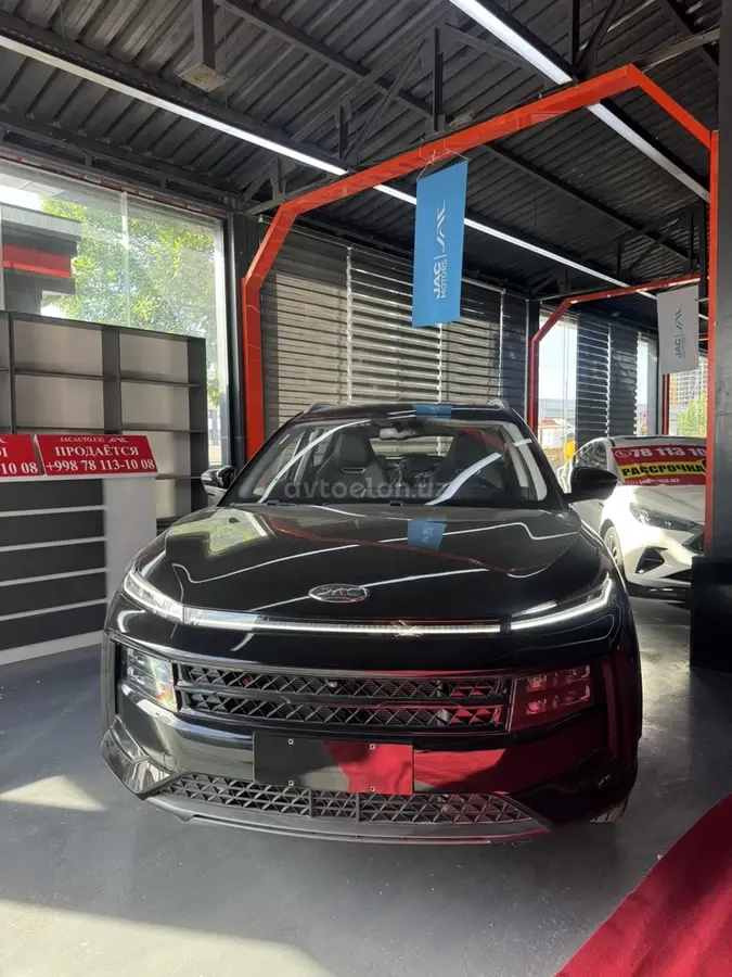 JAC JS6