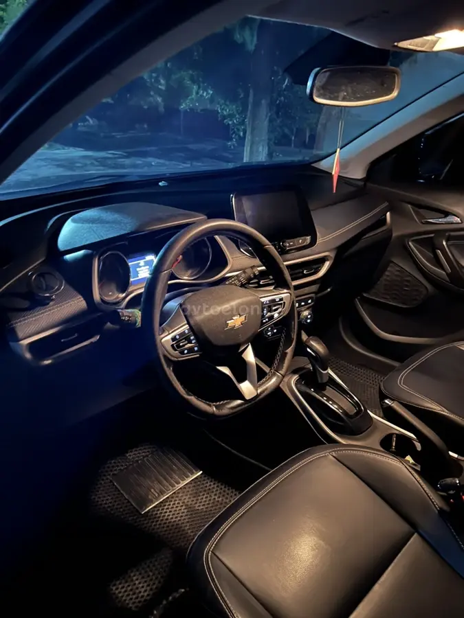 Chevrolet Tracker 2