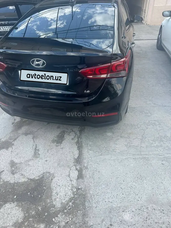Hyundai Accent