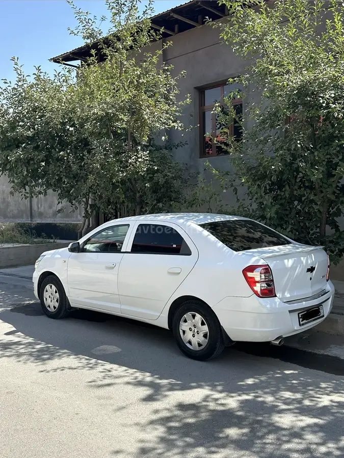 Chevrolet Cobalt,  2 позиция
