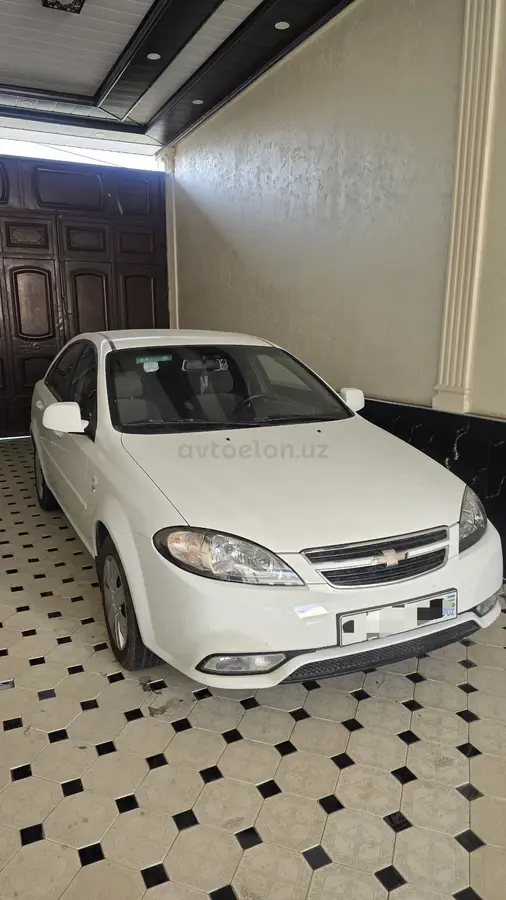 Chevrolet Gentra,  2 позиция