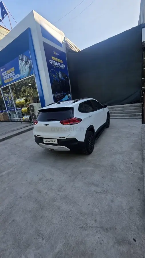 Chevrolet Tracker,  3 позиция