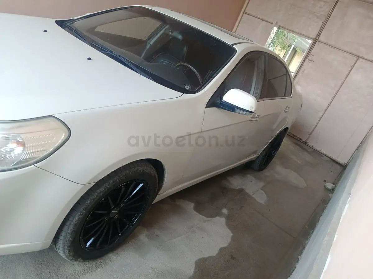 Chevrolet Epica,  3 позиция
