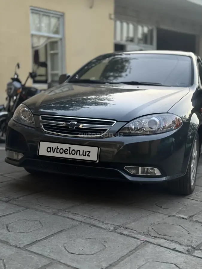 Chevrolet Gentra,  3 позиция