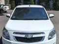 Белый Chevrolet Cobalt, 4 позиция 2023 года, КПП Автомат, в Ташкент за 10 000 y.e. id7409875
