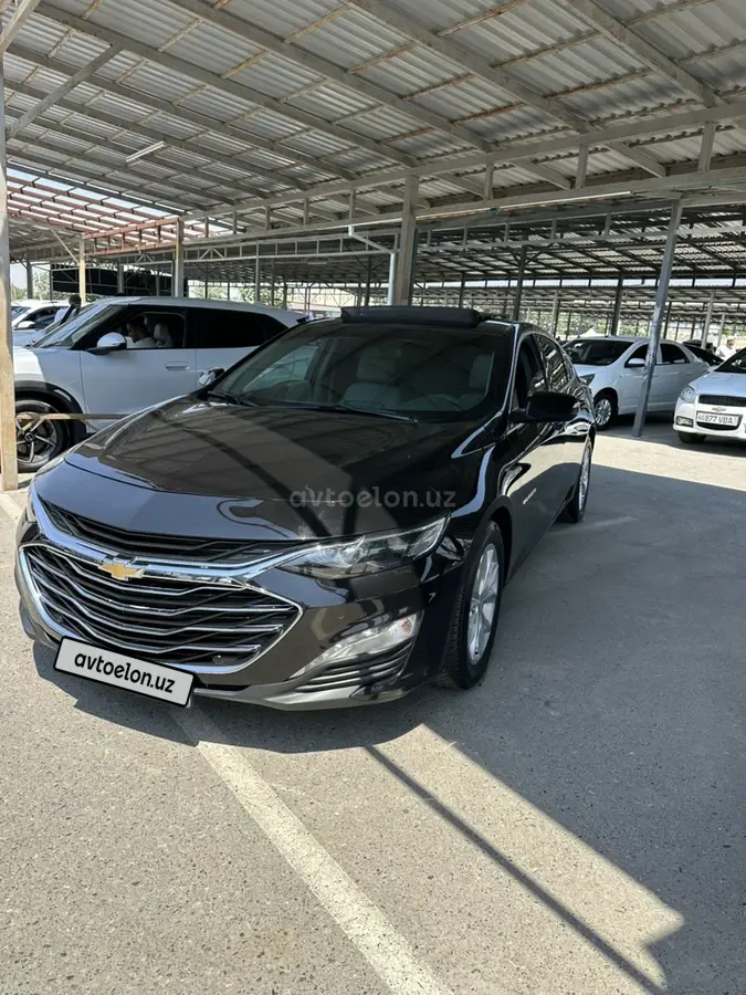 Chevrolet Malibu 2