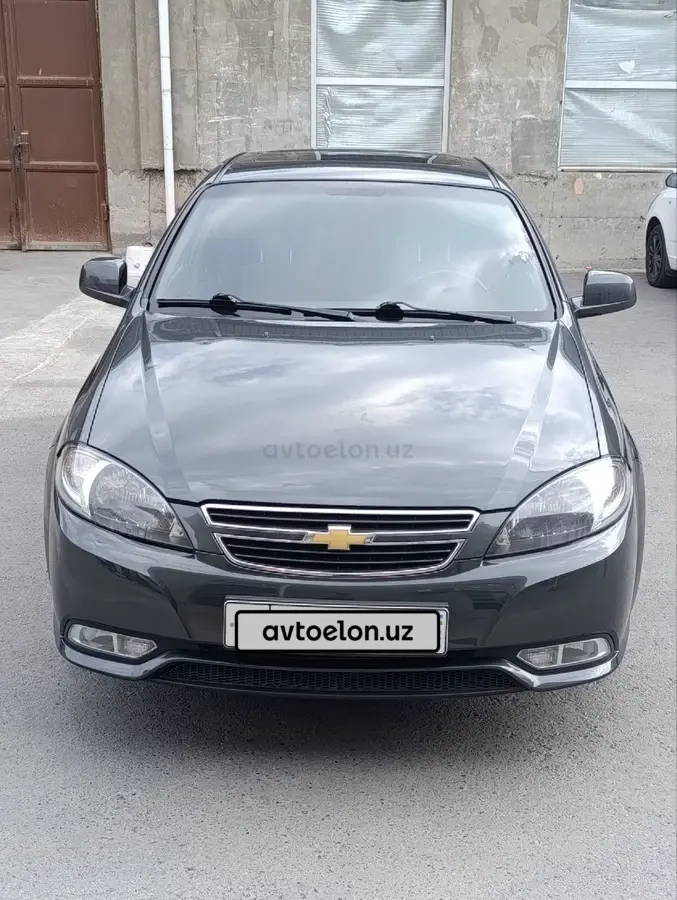 Chevrolet Gentra,  3 позиция