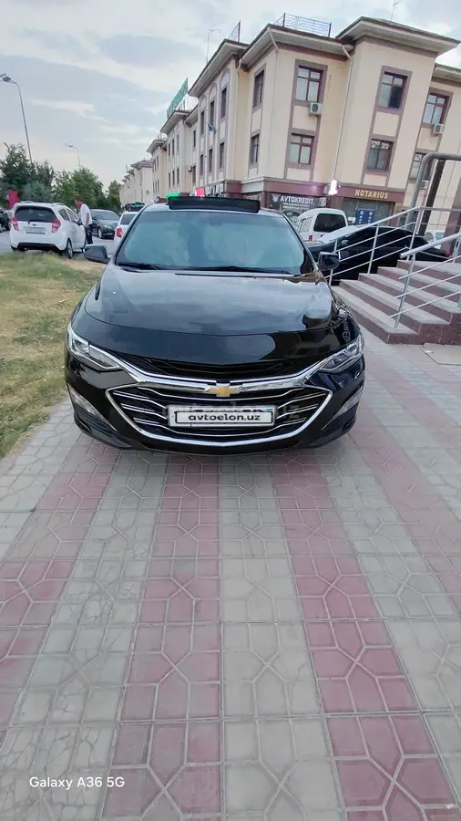 Chevrolet Malibu 2