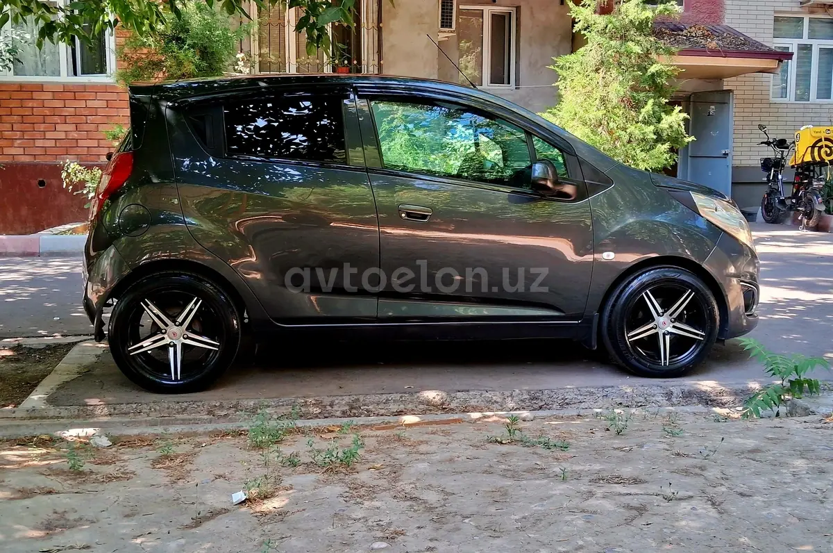 Chevrolet Spark,  2 позиция