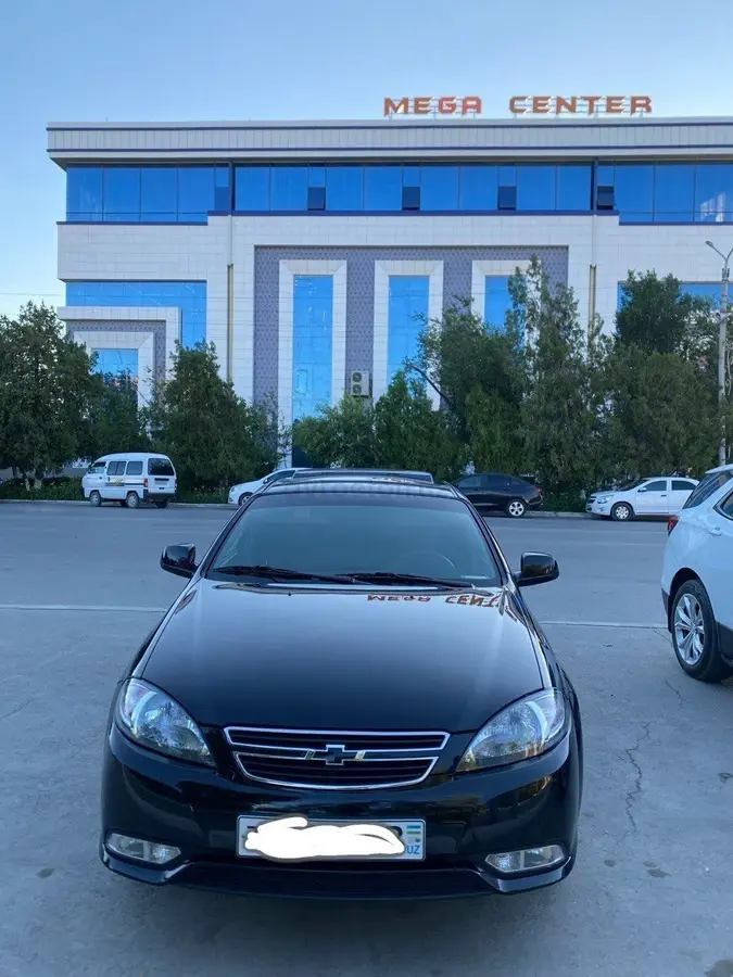 Chevrolet Gentra,  3 позиция
