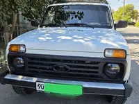 Белый ВАЗ (Lada) Нива 2017 года, КПП Механика, в Ургенч за 7 000 y.e. id7510836