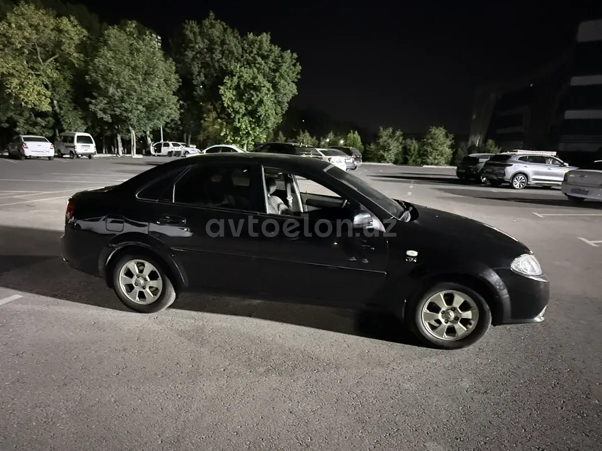 Daewoo Lacetti,  1 позиция