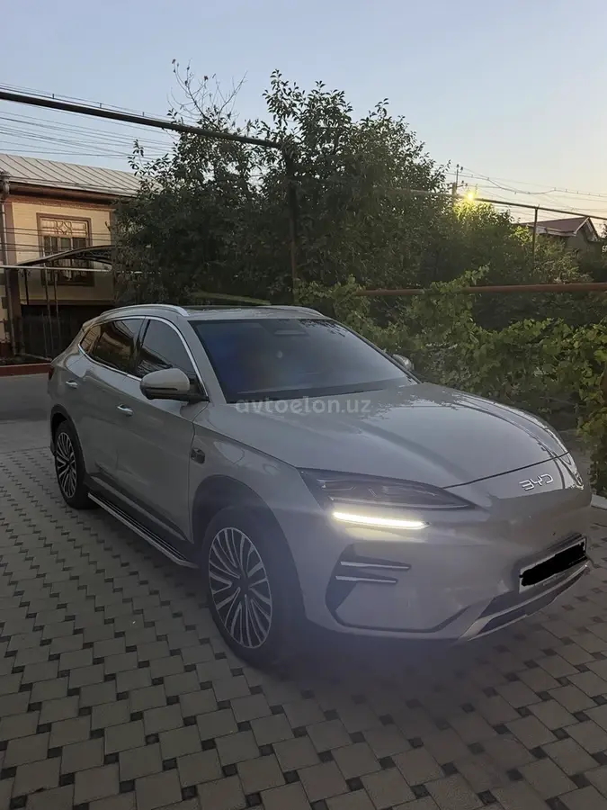 BYD Song Plus EV Champion