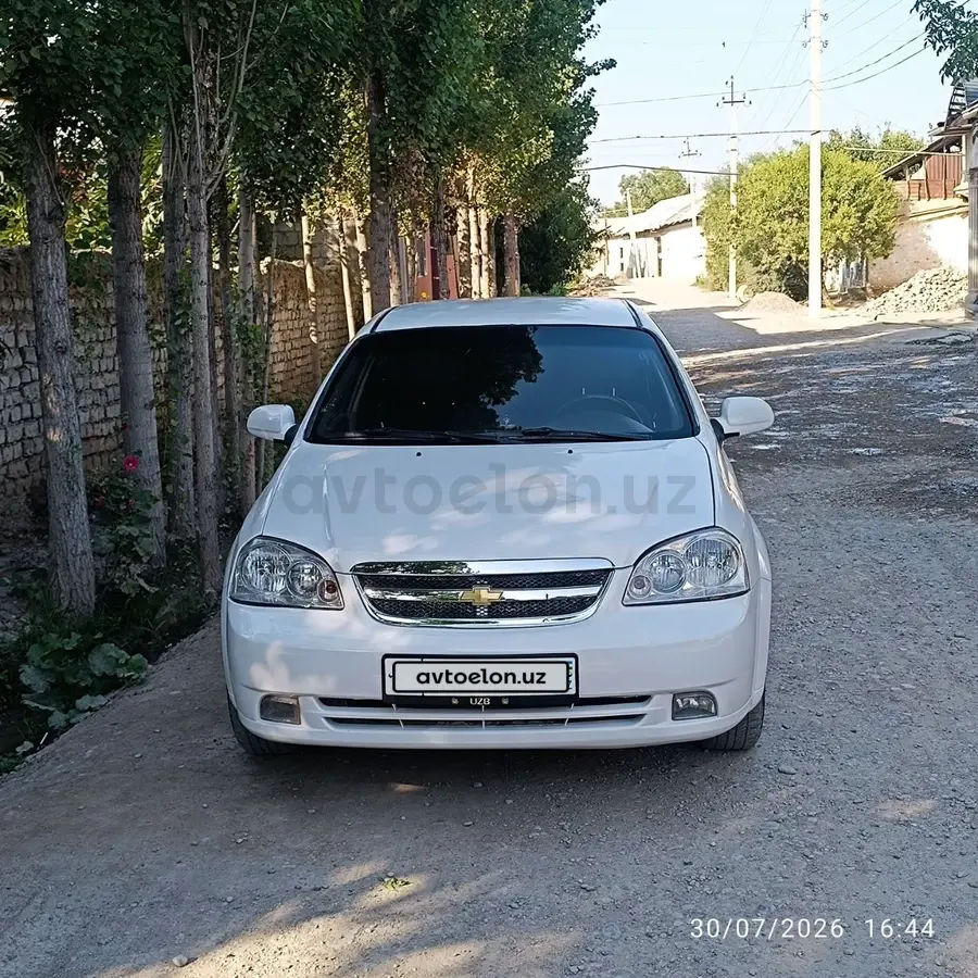 Chevrolet Lacetti,  1 позиция