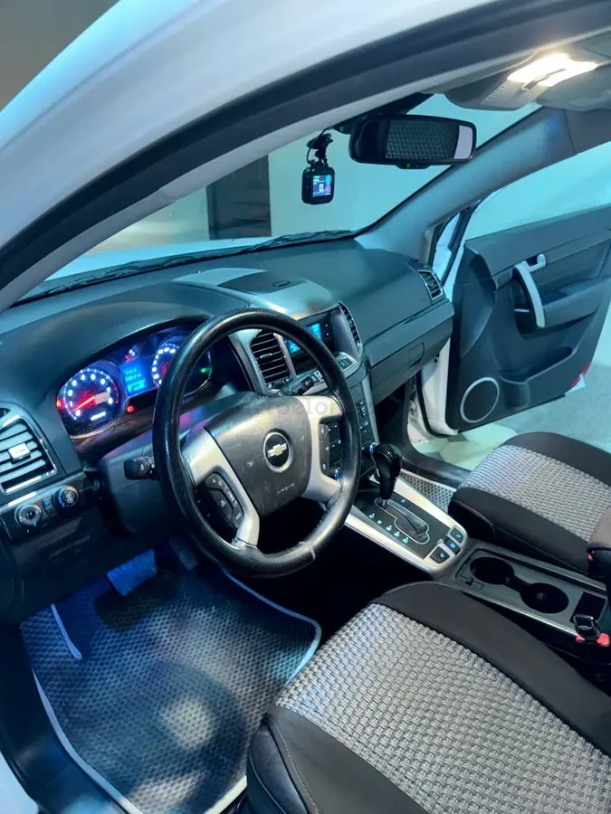 Chevrolet Captiva,  4 позиция