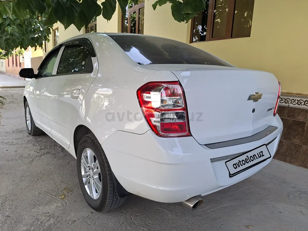 Chevrolet Cobalt,  2 позиция