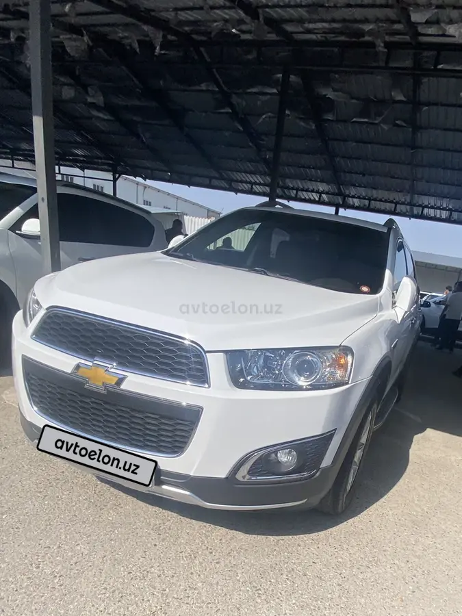 Chevrolet Captiva,  3 позиция