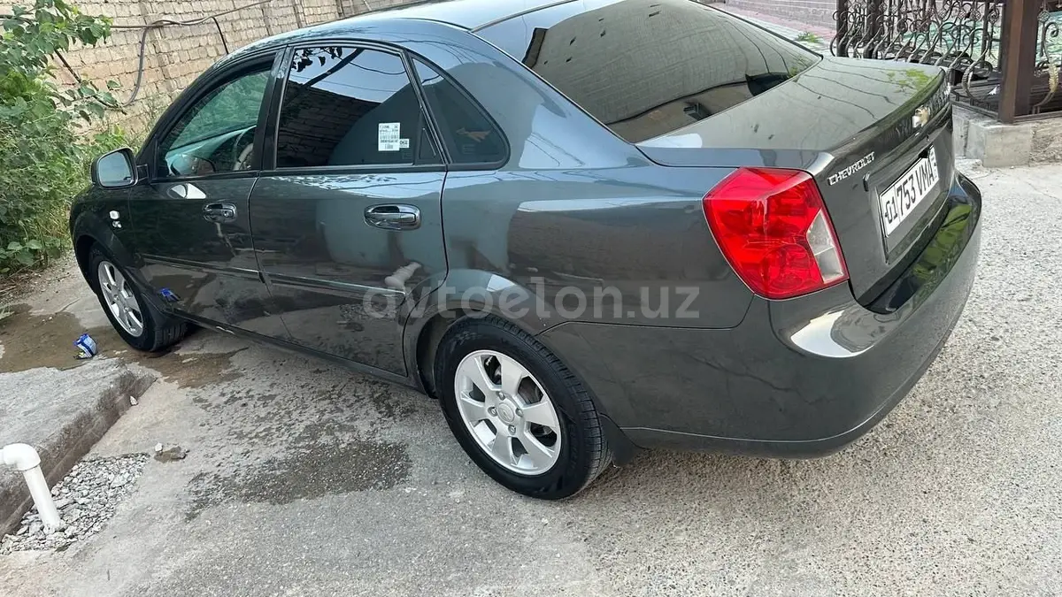 Chevrolet Gentra,  2 позиция