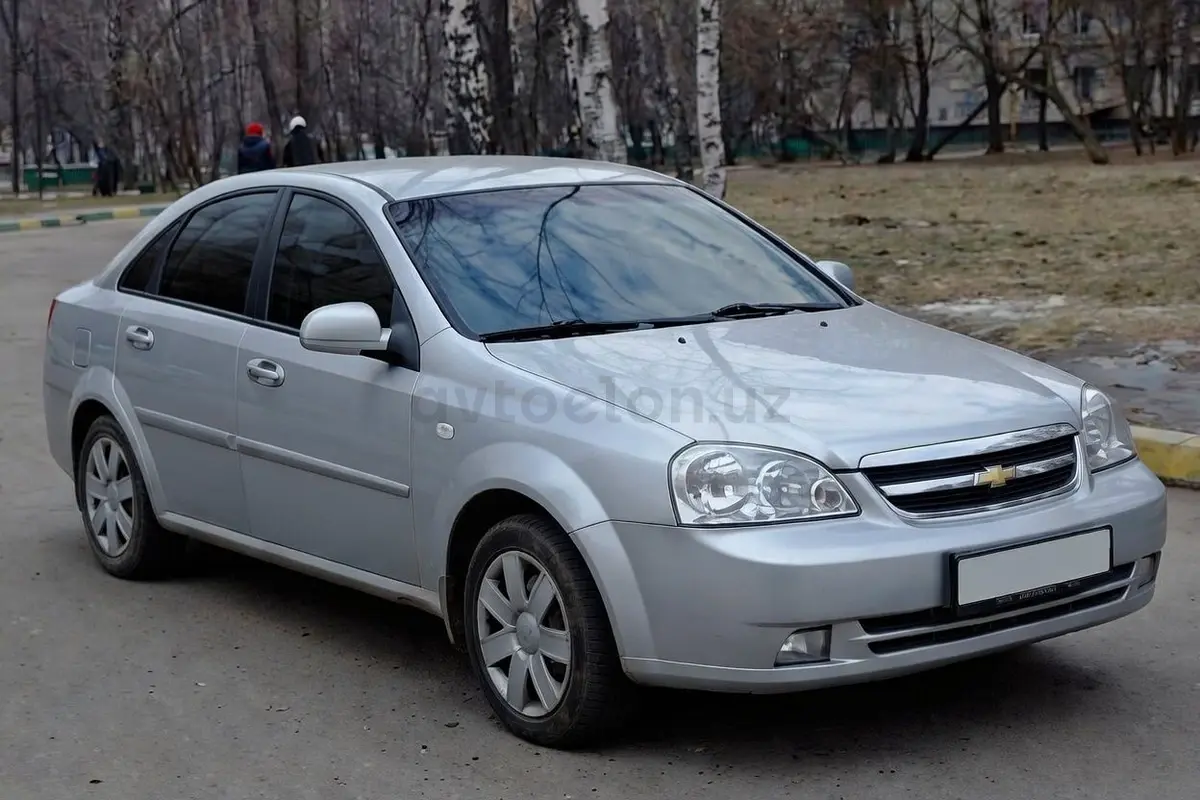 Chevrolet Lacetti,  2 позиция