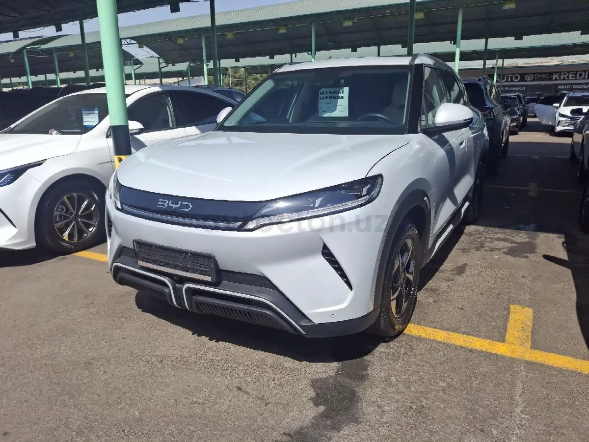 BYD Yuan UP