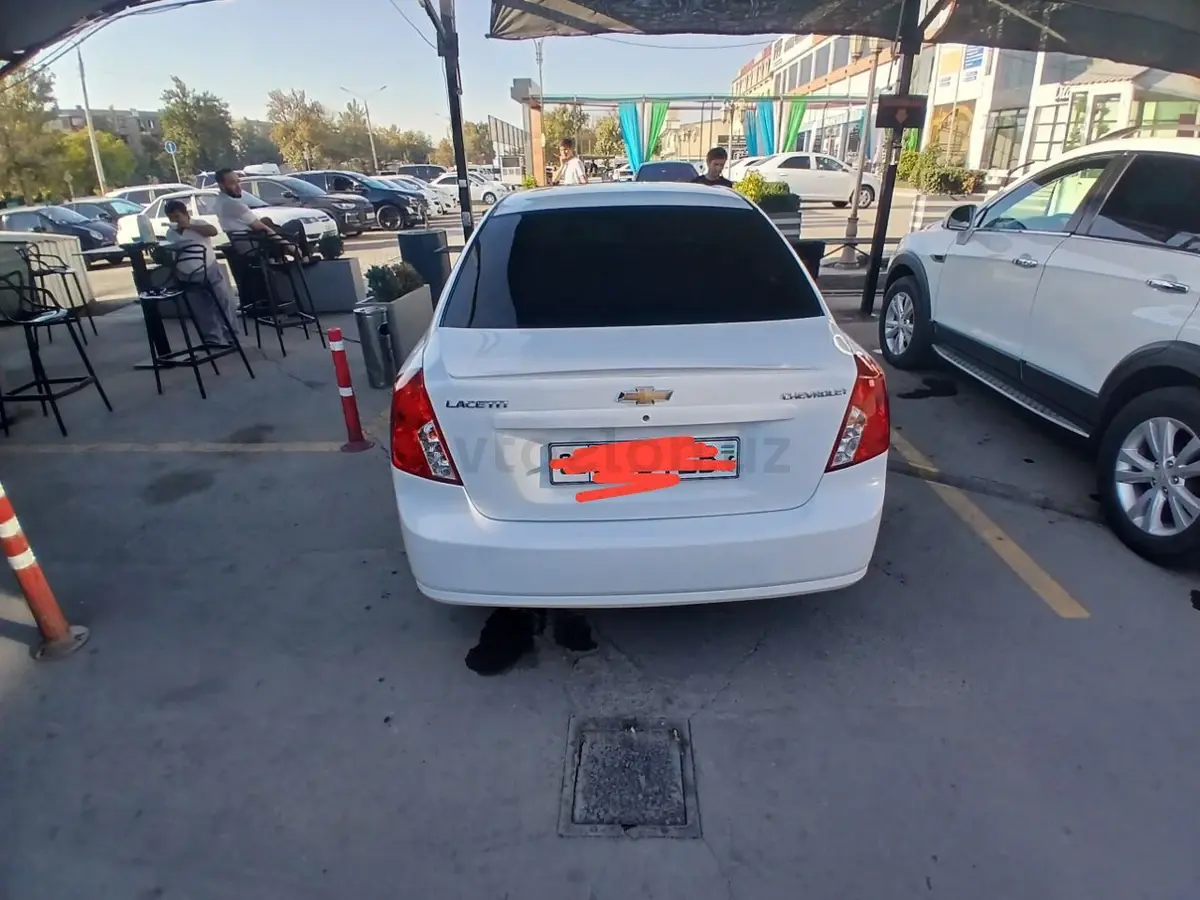 Chevrolet Lacetti,  3 позиция