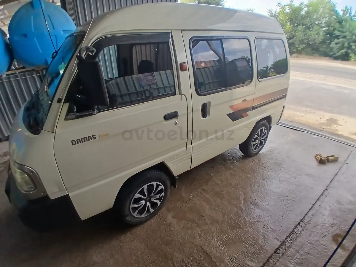 Chevrolet Damas
